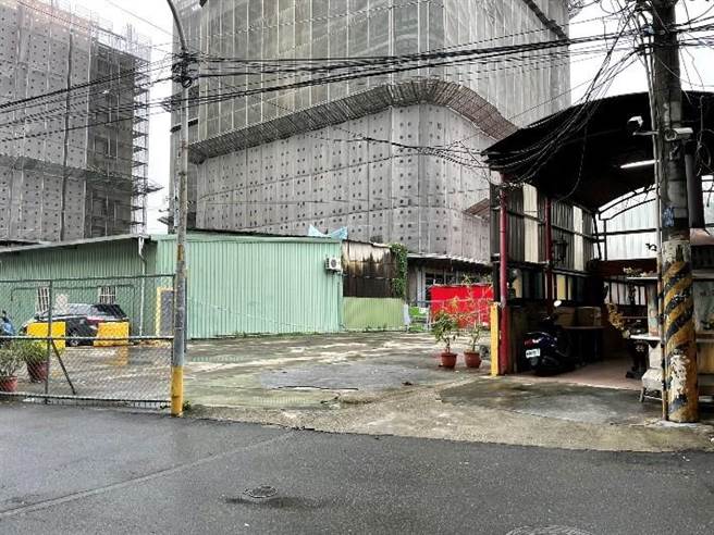閒置市有土地改造前。（板桥区公所提供）