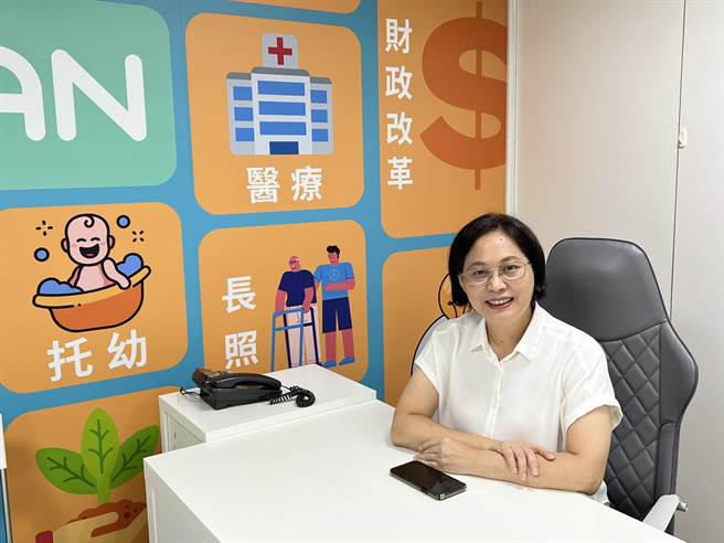 中广及盖洛普民调公司今公布最新民调，独缺民眾党赖香伶。(蔡依珍摄)