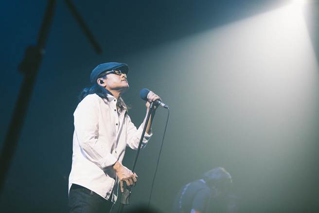 台语金曲歌王流氓阿德最新创作「我心所向的所在」歌曲与MV，彰显金门人奋斗及团结之精神，将金门侨乡文化加以传承发扬(图／金门县政府提供)