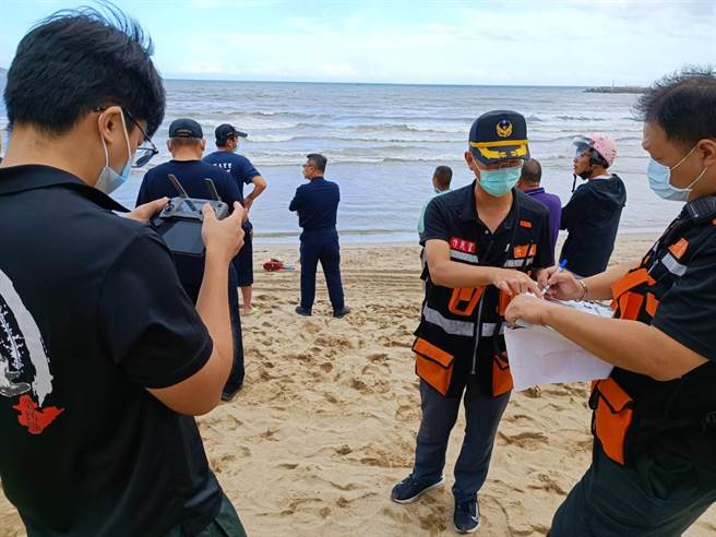 万里区发生兄弟下海游泳失联意外。（民眾提供）