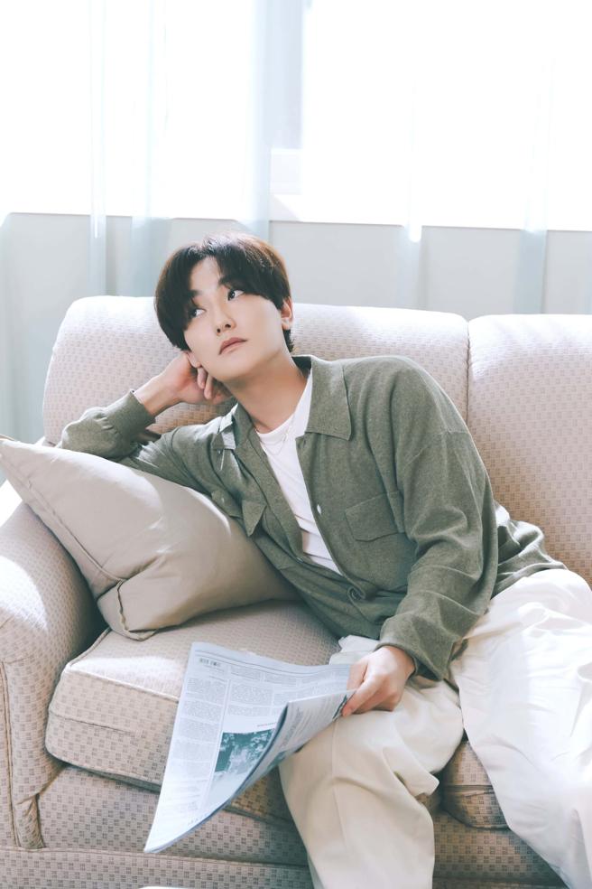 安七炫说刚出道时，年纪小不懂事，情绪起伏比较大，现在则稳重许多。（爱贝克思提供）