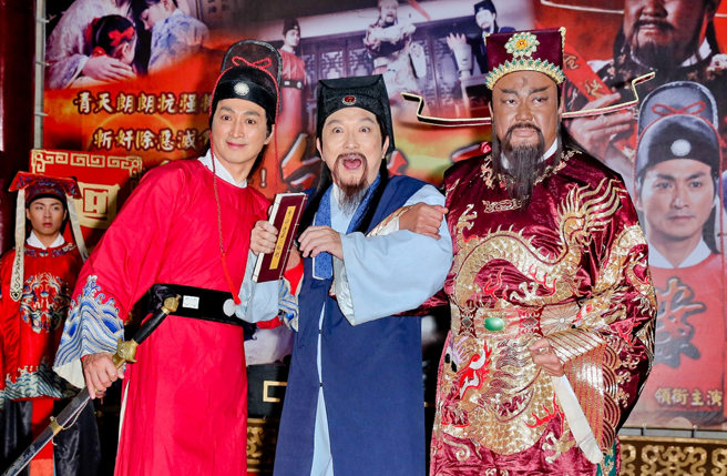 何家劲、范鸿轩、金超群2012年曾合体。（图／中时资料照片）