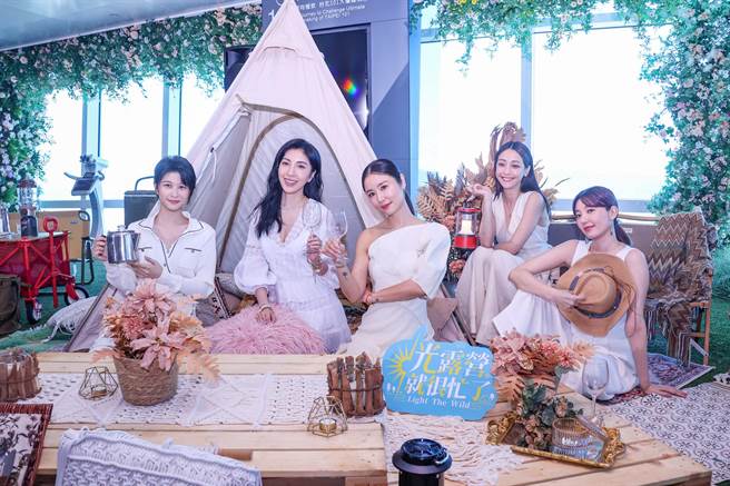 《华灯初上》主演群将再合作实境节目《光露营就很忙了》。（罗永铭摄）