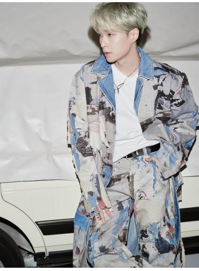 张艺兴推出全新EP《西》。（张艺兴工作室提供）