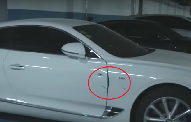 男子向友人借车不慎撞凹千万宾利，竟表示只能拿出9万元赔偿金。（翻摄自1818黄金眼）