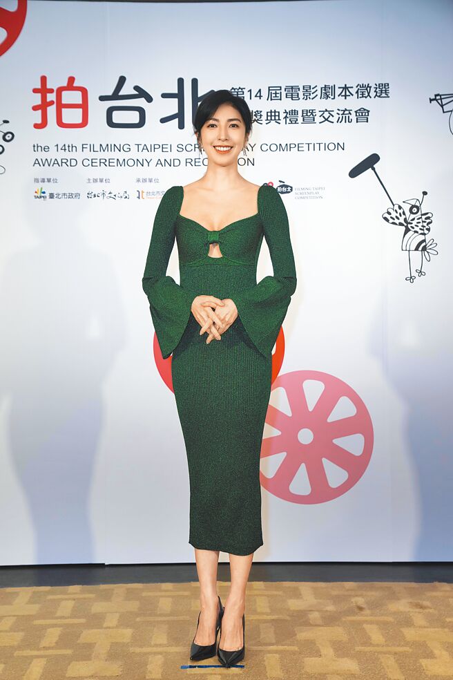 楊謹華昨出席頒獎典禮，分享當評審狂看劇本的心得。（台北市影委會提供）