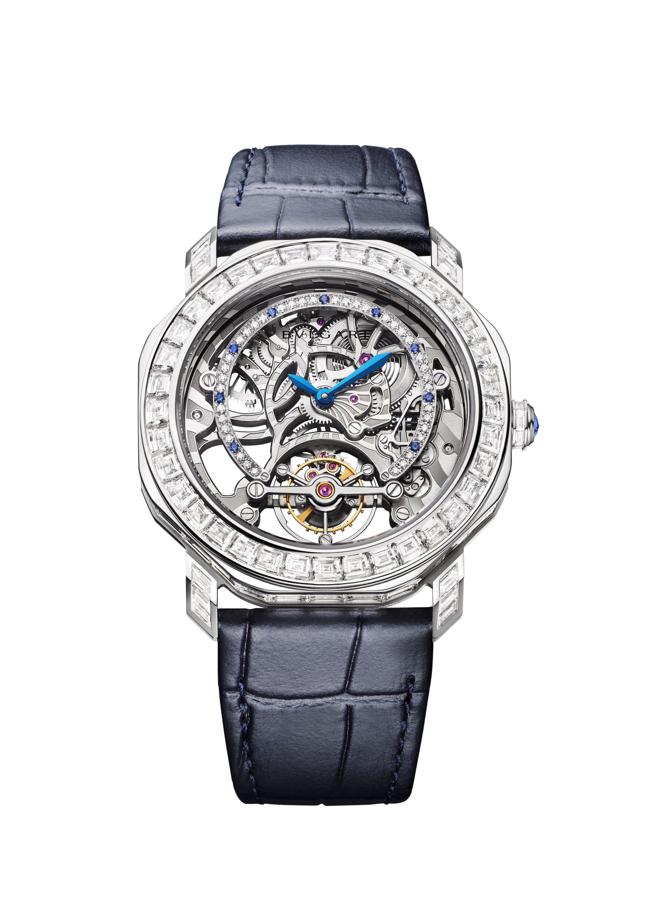 宝格丽Octo Roma Tourbilon Lumiere光之陀飞轮腕表，表圈镶满钻石。（BVLGARI提供）