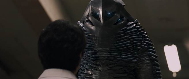 人氣聲優津田健次郎為險惡的外星人第2號「札拉布」發聲。（野獸國提供）