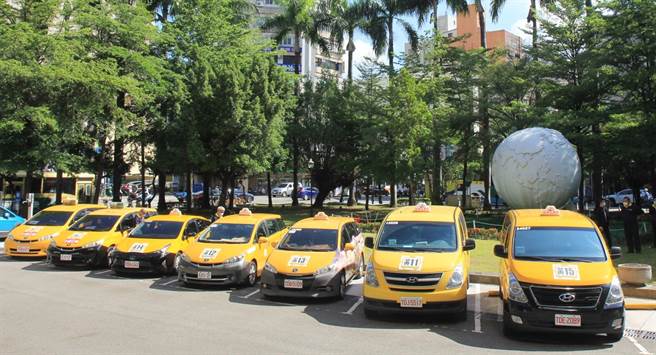 小黄公车预计再新增7条路线，其中黄20路梧栖沙鹿线，规画行经梧栖区公所、梧栖市场、童综合医院、沙鹿车站、沙鹿光田医院，满足海线民眾的日常需求。(台中市政府提供)