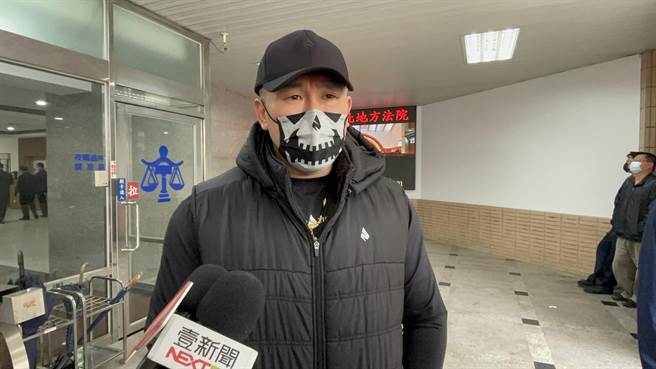 网红「馆长」陈之汉2020年8月遭枪手刘丞浩开枪，新北地院近期判刘男、宝和会组长施俊吉赔偿327万4113元，全案可上诉。（蔡雯如摄）