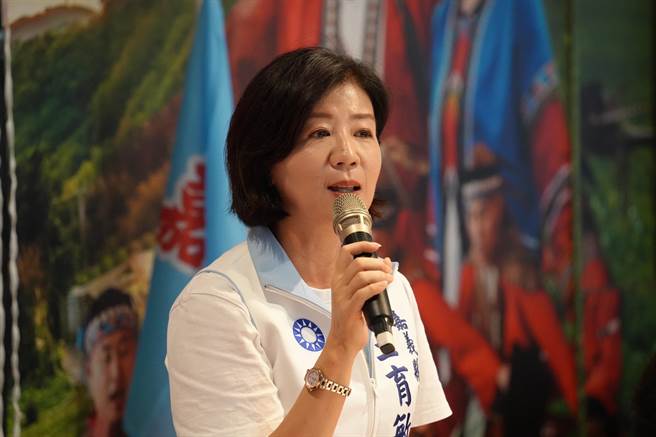 王育敏強調阿里山是嘉義觀光文化產業火車頭，當選後一定會大力推動阿里山觀光。（王育敏競選團隊提供∕呂妍庭嘉義傳真）