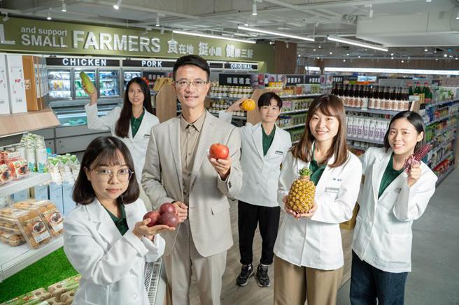 （自然法則超市集合特安康品牌南下開出最大複合店。圖／特安康提供）