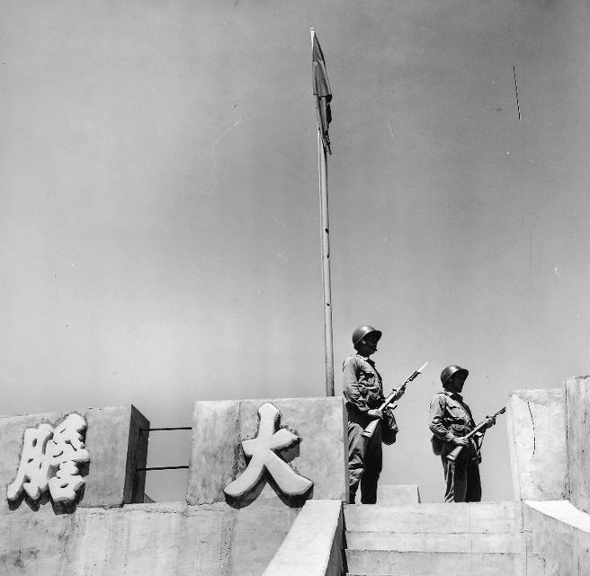 1962年的大胆岛守军（图／中央社潘月康）