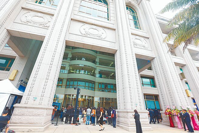 图为2022年5月6日，《镜电视新闻台》开播典礼。（本报资料照片）