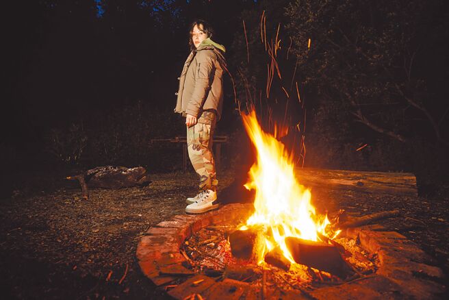 PALLADIUM推首双橘标防水巧克力靴，快速绑带系统满足轻松穿脱需求。（PALLADIUM提供）