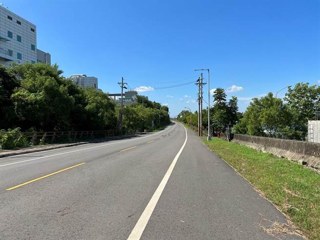 南科特定區南137線預計在10月中旬進行拓寬工程，將封閉道路進行施工，工期約9個月。（台南工務局提供／李俊淇台南傳真）