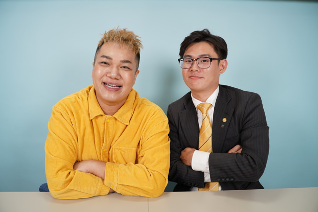 YouTuber关韶文解密房仲工作，邀请永庆房屋文山区赖正浩店长分享房仲工作内容及趣事。(图/永庆房屋提供)