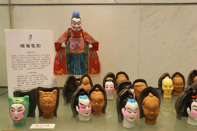 罗黏香制成布袋戏「香偶头」。（顶新和德文教基金会／吴敏菁彰化传真）