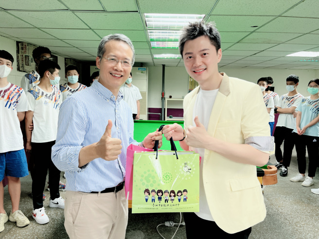 柯秉逸相当感谢学校的栽培。(照片/復兴高中提供)