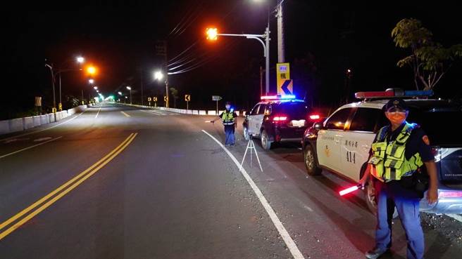 潮州警分局表示，将规画假日深夜时段加强防制车辆群聚、甩尾、蛇行，展开大规模取缔危险驾车，以维护民眾交通安全。（警方提供／谢佳潾屏东传真）