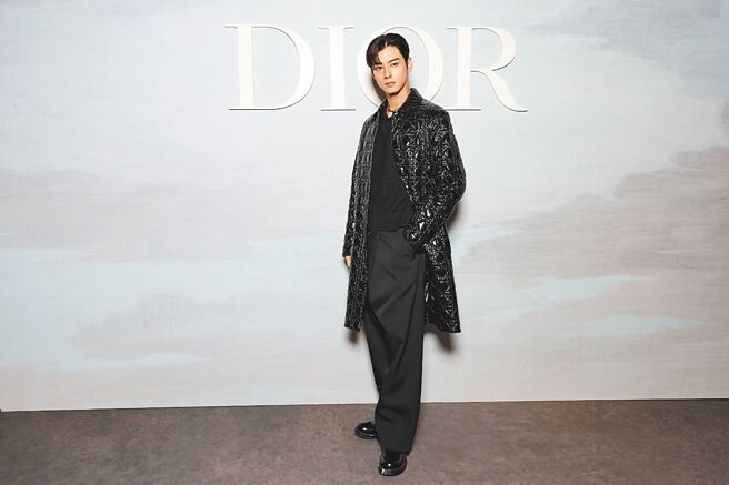 车银优人称脸蛋天才，俊俏的脸蛋无人可及。（Dior提供）