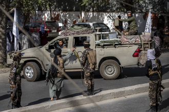 阿富汗學校遭自殺炸彈攻擊 釀19死27傷