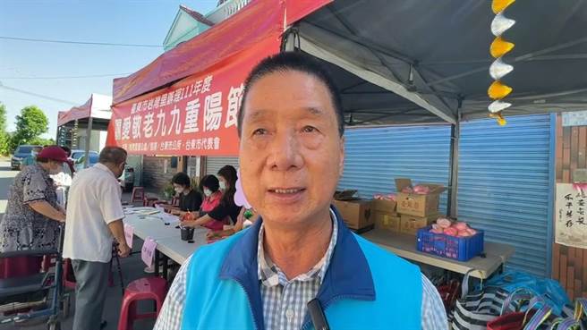 台東市長張國洲帳號遭詐騙集團冒用，他呼籲民眾不要上當。（蔡旻妤攝）