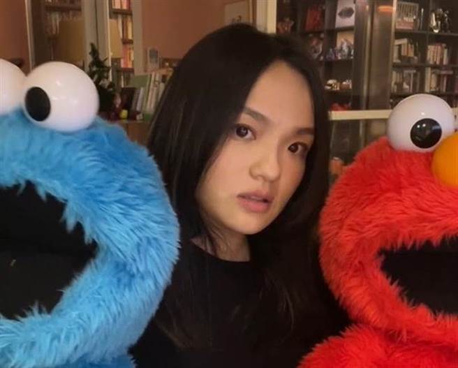 徐佳瑩昨開直播獻唱。（亞神音樂提供）