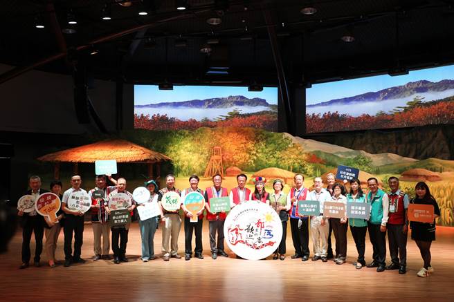 2022年台灣部落觀光成果嘉年華開幕。（嘉義縣政府提供／廖素慧嘉縣傳真）