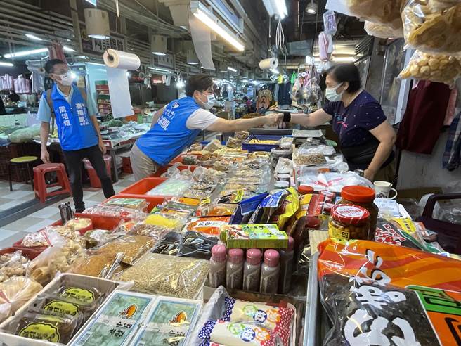 高揚凱說，自己對地方的熟悉不用「補習」，更不需要選舉前再「空降」，從文山區出發，實實在在為鄉親謀福利。（高揚凱競辦提供／游念育台北傳真）