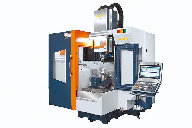 首钻MT-1215VS门型五轴高速加工机。图／业者提供