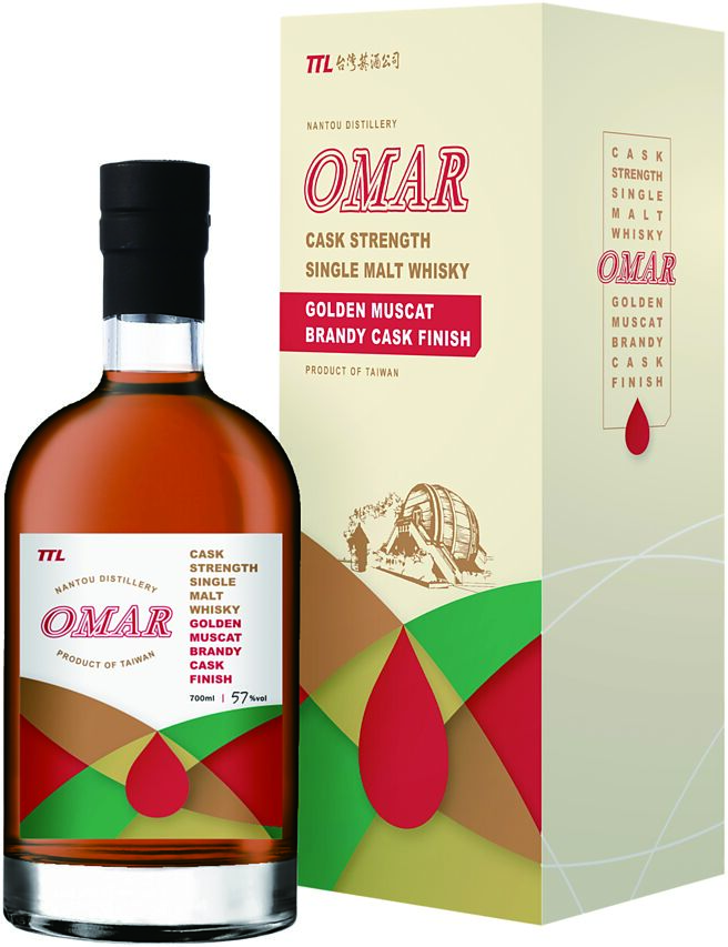 「OMAR原桶强度单一麦芽威士忌（金香白兰地桶）」香气优雅迷人，入口后混杂果乾及蜂蜜甜润感，充分表现出台湾金香白兰地桶的特色。建议售价：4,500元。图／业者提供