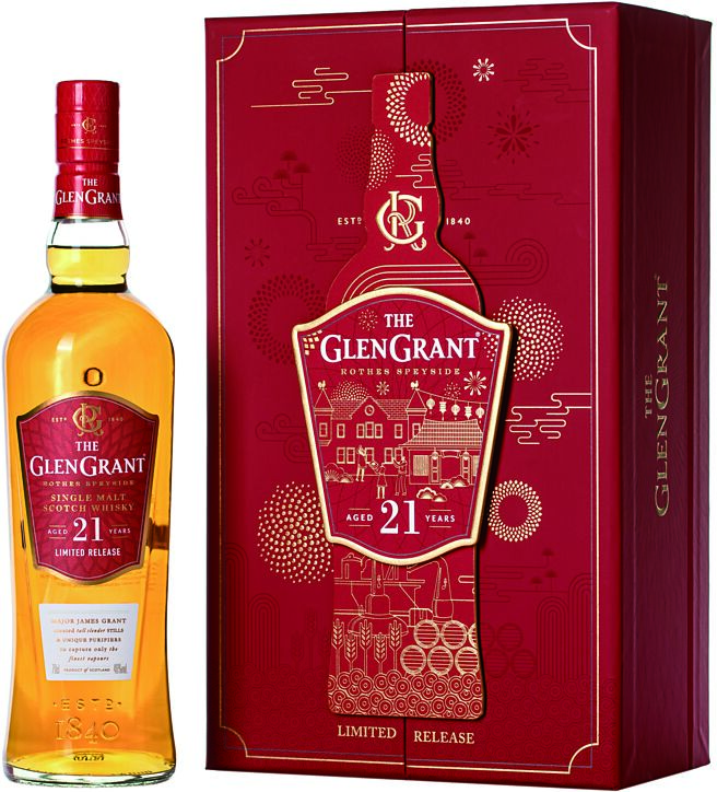 格蘭冠國寶級調酒大師Dennis Malcolm最新力作，限量420瓶的「格蘭冠Glen Grant21年金兔限定版」單一麥芽威士忌。圖／業者提供
