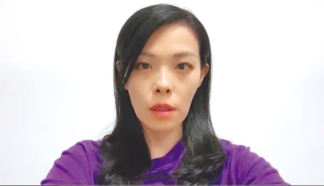 民眾黨新竹市長參選人高虹安29日錄影片回應，強調新竹媽媽從發文到刪文，高虹安和競選團隊都不曾參與，反嗆沈慧虹「做賊的喊抓賊」。（高虹安團隊提供／王惠慧新竹傳真）