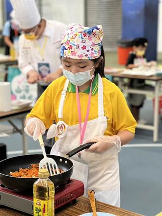 學子變身廚神 全國學校料理競賽對決拚勝負