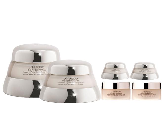 京站的资生堂NO.1百优乳霜王感谢组，原价9368元，特价5760元。（京站提供）