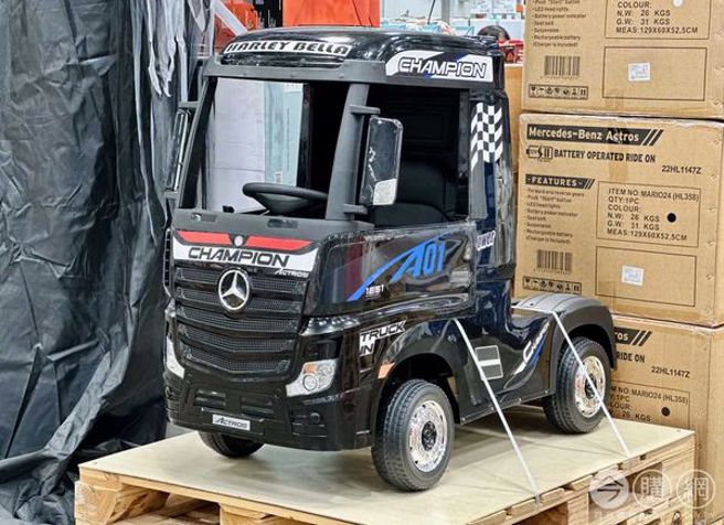 好市多开卖万元宾士车，引发网友暴动。（图／翻摄自Costco好市多 商品经验老实）