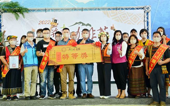 屏东县政府首办台湾菁英咖啡邀请赛，邀集全台好手齐聚，各庄园主直呼，赛事水准之高、犹如华山论剑。（林和生摄）