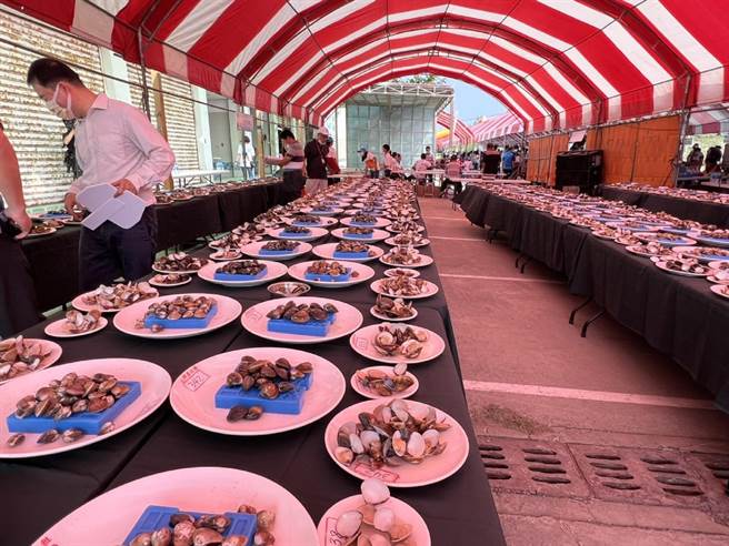 「云林特色文蛤节暨台塑农渔辅导」成果展，产学合作推广优质文蛤。（张朝欣摄）