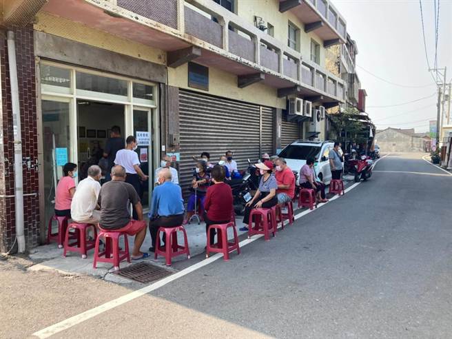 流感好发季节又到了，彰化县公费流感疫苗10月1日起开打。（彰化县政府提供／吴敏菁彰化传真）