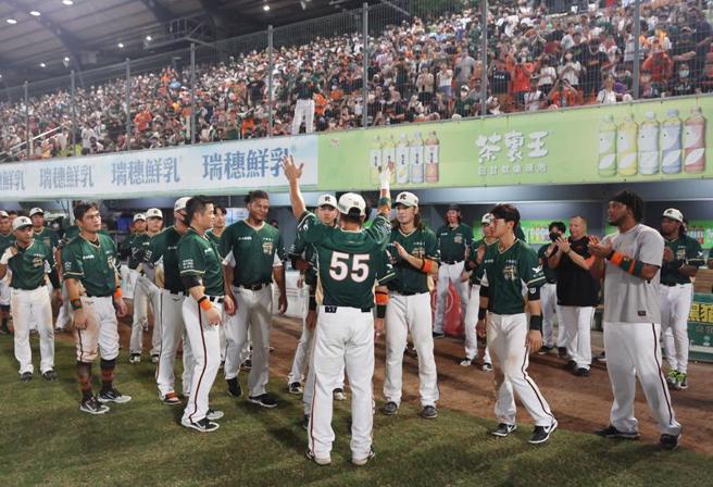 潘武雄。（中央社）