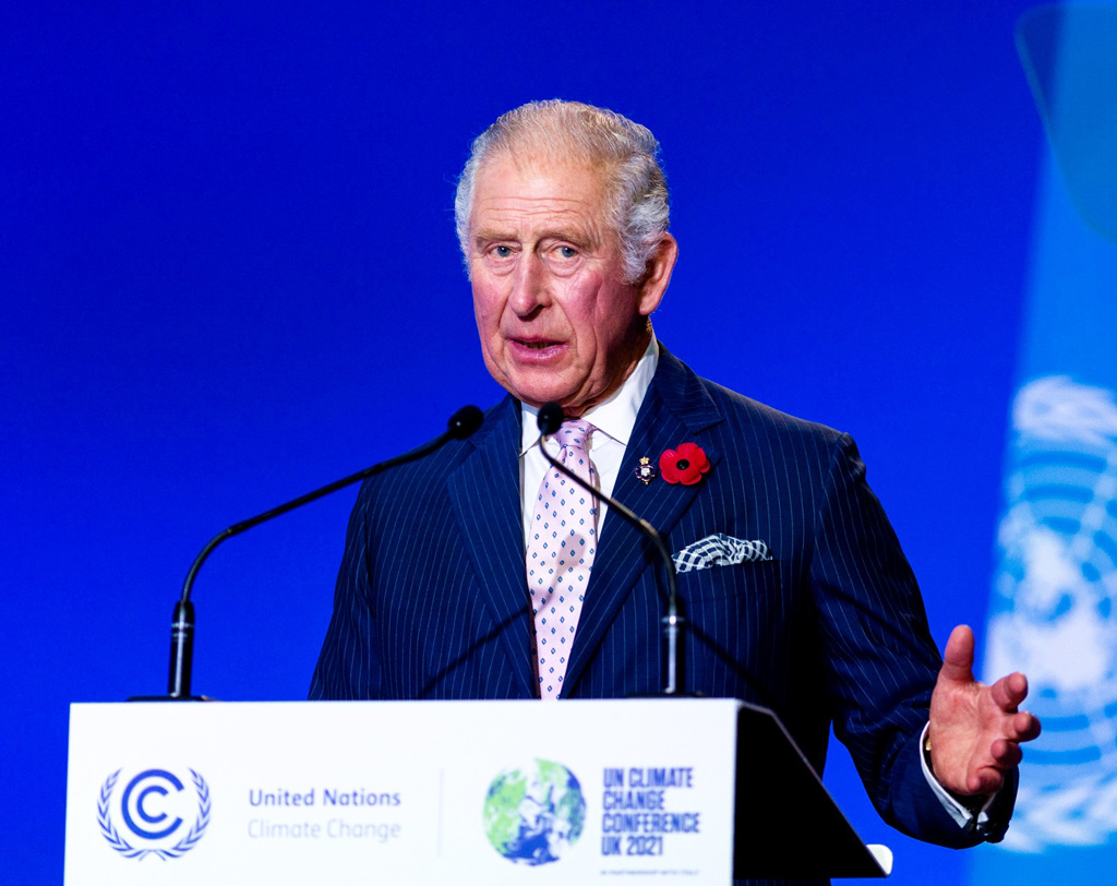 英国国王查尔斯三世（King Charles III）才继位不久，传出被英国首相特拉斯（Liz Truss）建议不要出席11月在埃及举行的联合国COP27气候高峰会。图为查尔斯2021年为格拉斯哥COP26峰会致词。（资料照／TPG、达志影像）(photo:ChinaTimes)