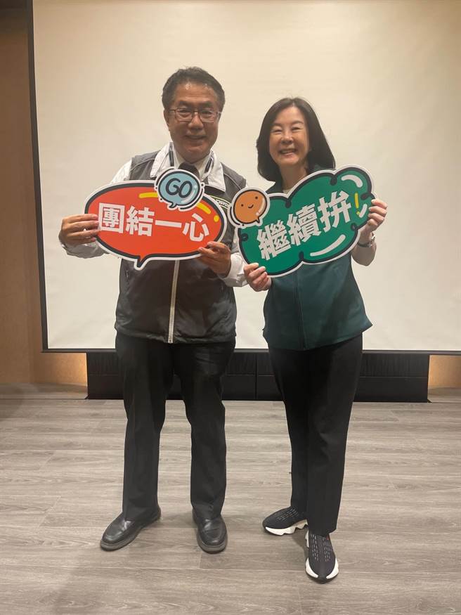 邱莉莉是民进党台南市长黄伟哲竞总办公室发言人，日前回应谢龙介青年居住政策，遭谢阵营猛烈回击。（撷自邱莉莉脸书／程炳璋台南传真）