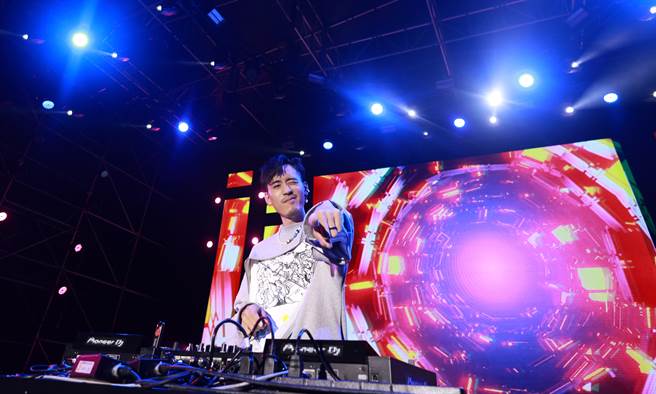 周立铭参与「桃园铁玫瑰音乐节」。（新视纪整合行销提供）