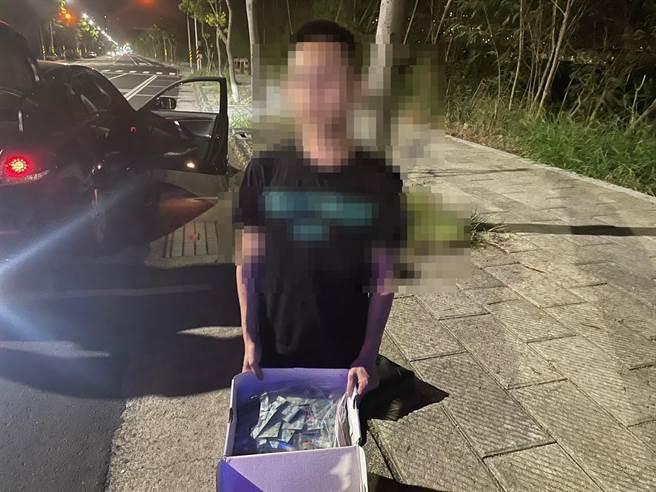 朱男自称是富家子弟，一口气购买200包毒咖啡包。（读者提供／程炳璋台南传真）