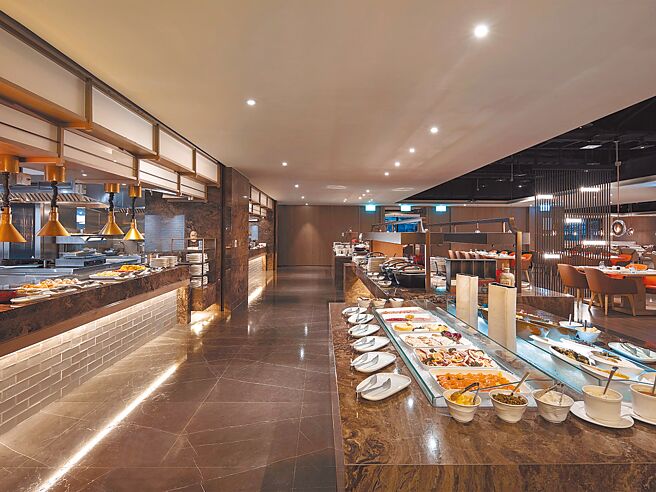 四周年住房专案享Market Flavor悦．市集自助早餐「买一送一」优惠。图／新板希尔顿提供