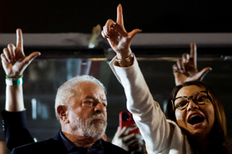 巴西總統大選挺進第2輪 魯拉：勝利將延後28天