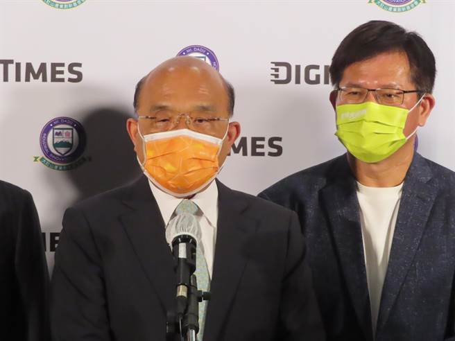 防疫预算暴增为绑桩？苏贞昌：政府都把钱花在刀口上。（叶德正摄）