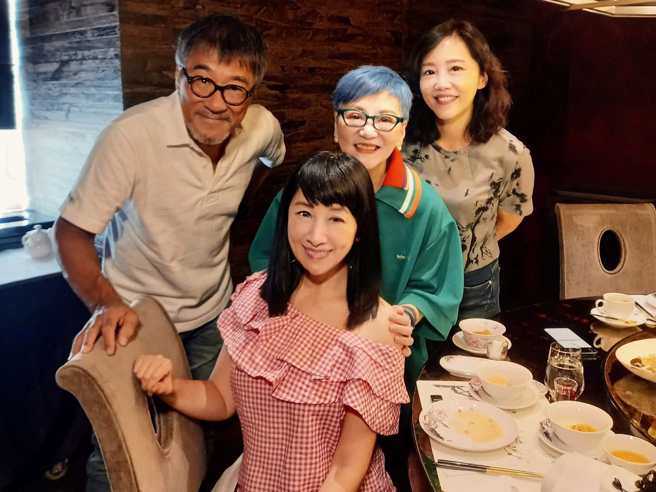 刘珊玲表示张小燕的状态很不错。（图／FB@刘珊玲）