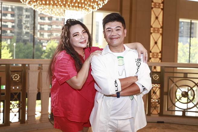 小甜甜与马国毕剧中是欢喜冤家。（民视提供）